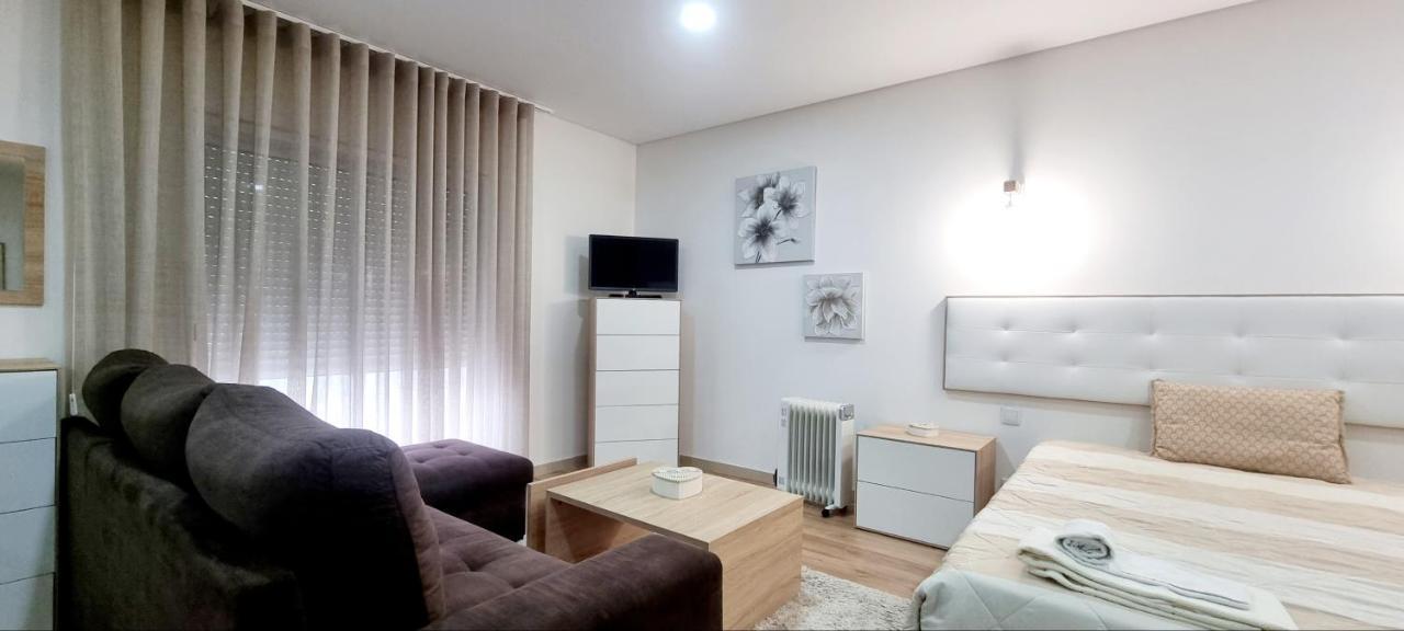 Imperial Apartment 1, 2 E 3 Braga Exterior photo