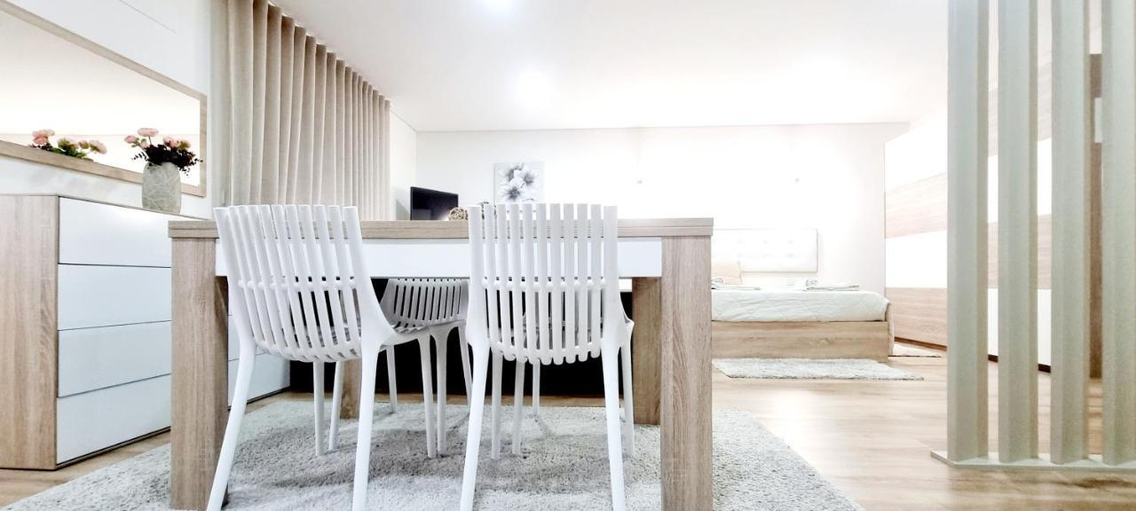Imperial Apartment 1, 2 E 3 Braga Exterior photo